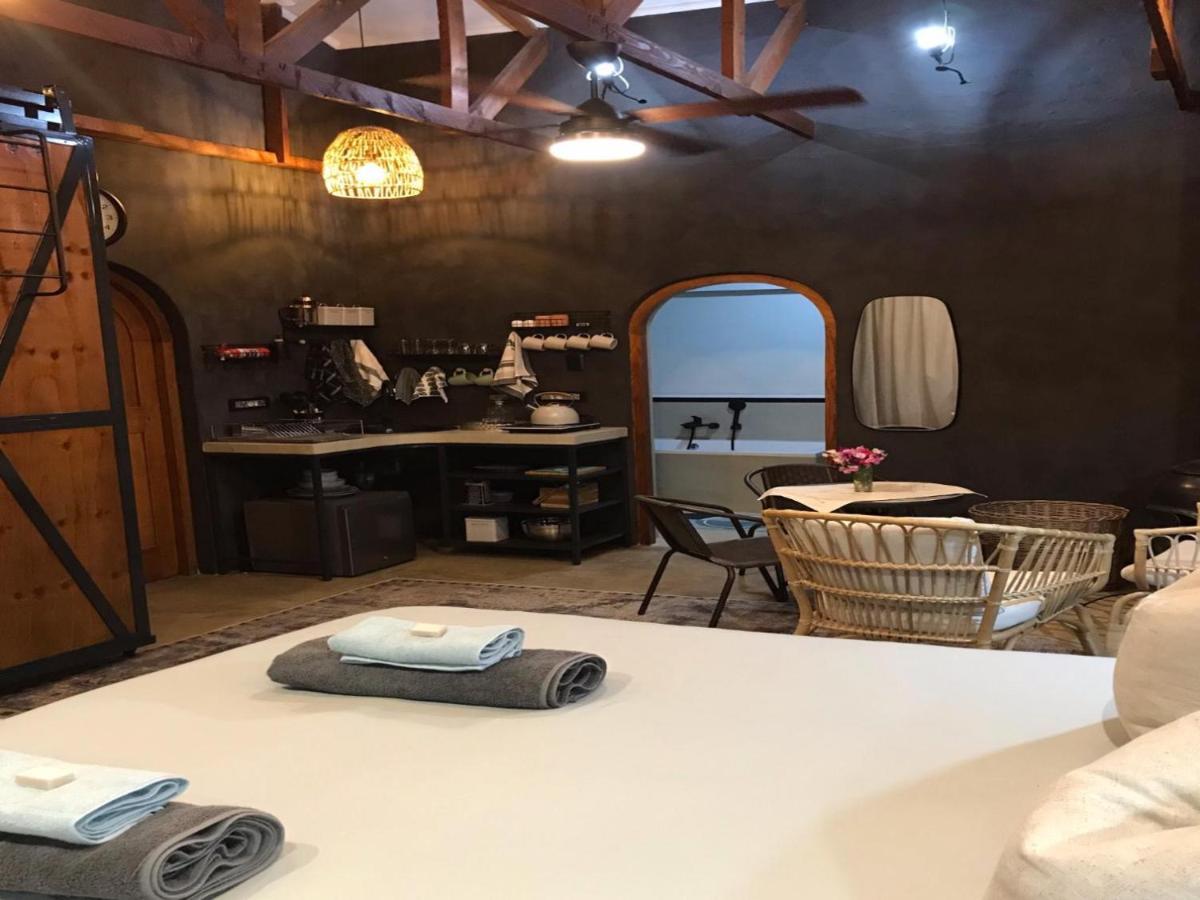 Hannah'S Haven Studio Deluxe - No Loadshedding Apartment Beaufort West Exterior foto